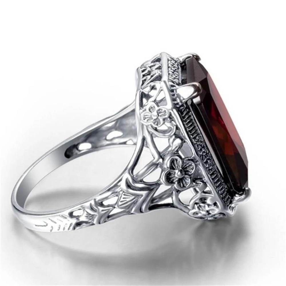 Rings - Picture 4 of 4
